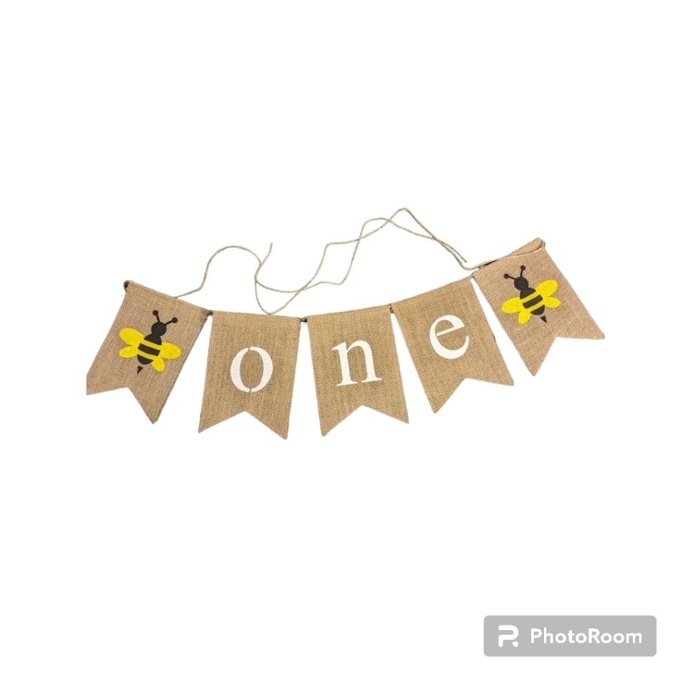 Burlap First Birthday Party Banner. Bumble Bee Theme. NWOT.